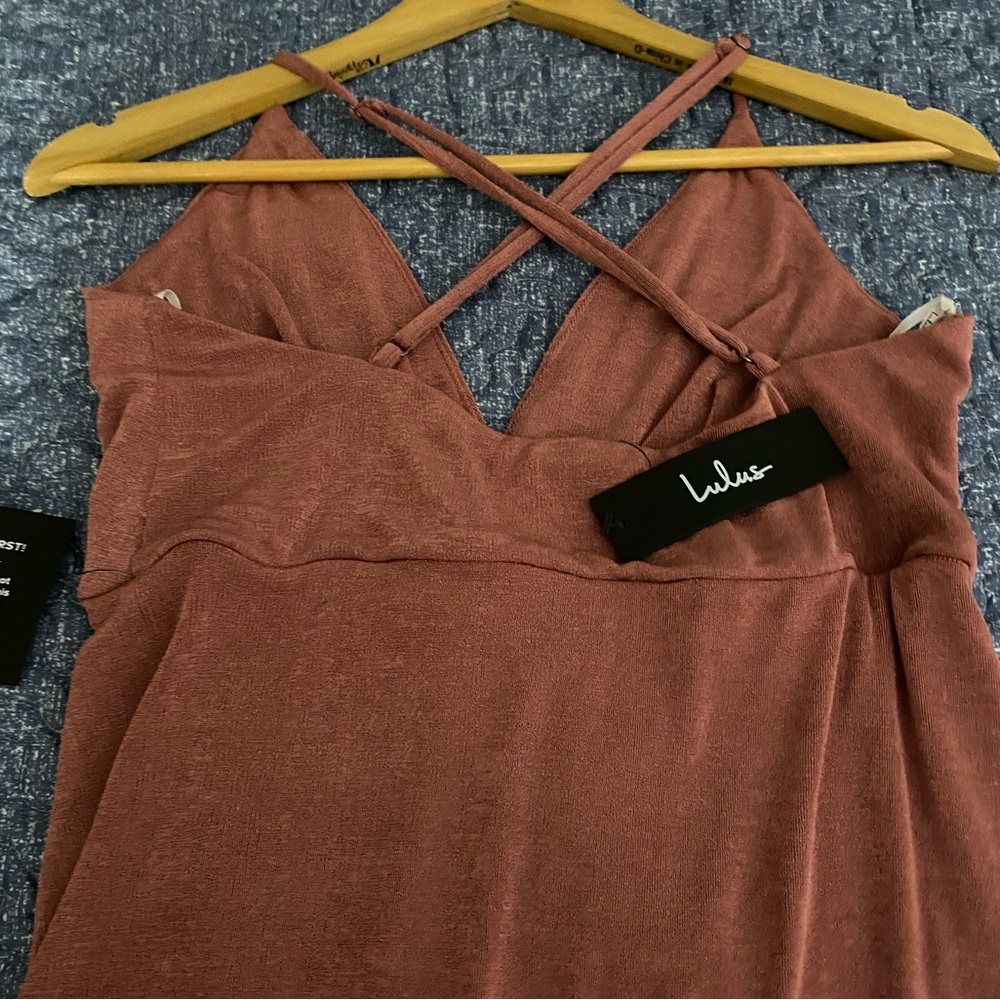 NWT Dreamy Date Rose Pink Surplice Midi Dress
Lulus - Picture 9 of 12
